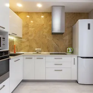 чайковский на репина, 4 Апартаменты